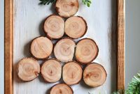 How to Make a Wood Slice Christmas Tree Sign