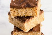 Classic Scotcheroos: Grandma’s No-Bake Dessert Bar Recipe