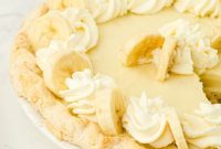 Homemade Old-Fashioned Banana Cream Pie Recipe