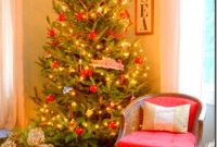 Sentimental Christmas Tree Ornaments to Cherish