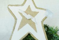 How to Make a Rustic Burlap Star Tree Topper