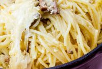 Turn Leftover Turkey into Creamy Tetrazzini