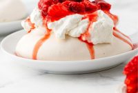 Strawberry Pavlova Recipe: Crispy Shell, Marshmallow Center