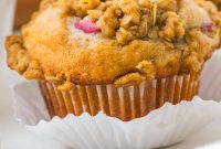 Rhubarb Muffins with Sourdough Discard and Oat Crumble