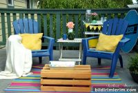 Build a Beach Cottage-Style Deck for Your City Home