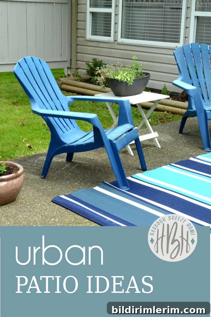 URBAN PATIO STYLING | Small spaces | Small Backyards | Plants for small decks Urban patio styling