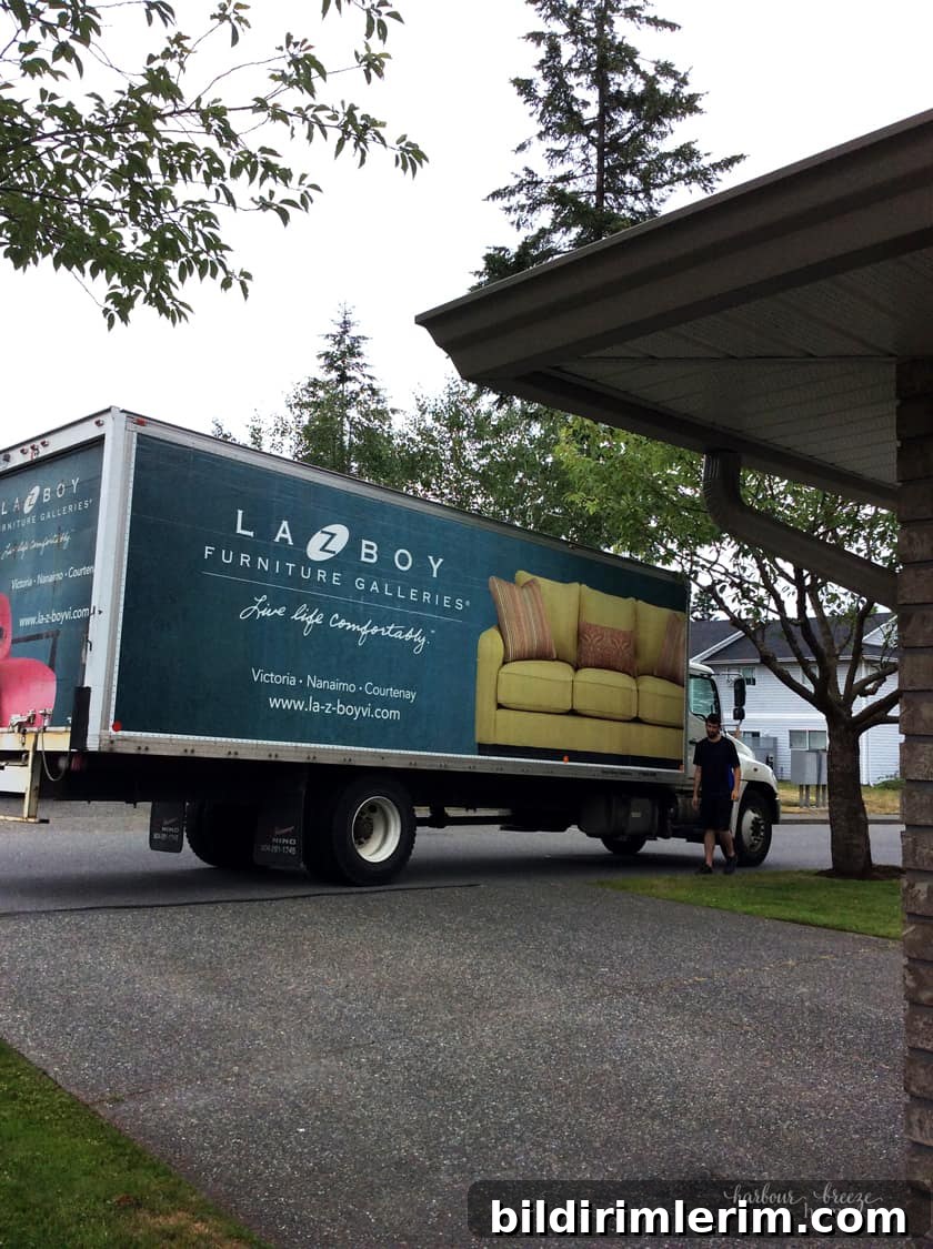 How to Buy a Sofa La-z-Boy Truck