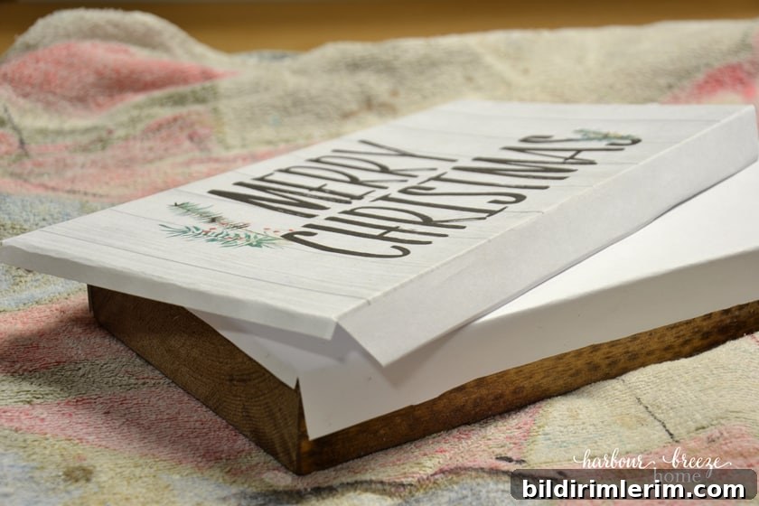 DIY Farmhouse Sign Tutorial with Free Christmas Printables 8 img 13107 7