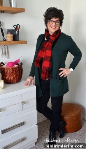 Neutral winter pants outfit