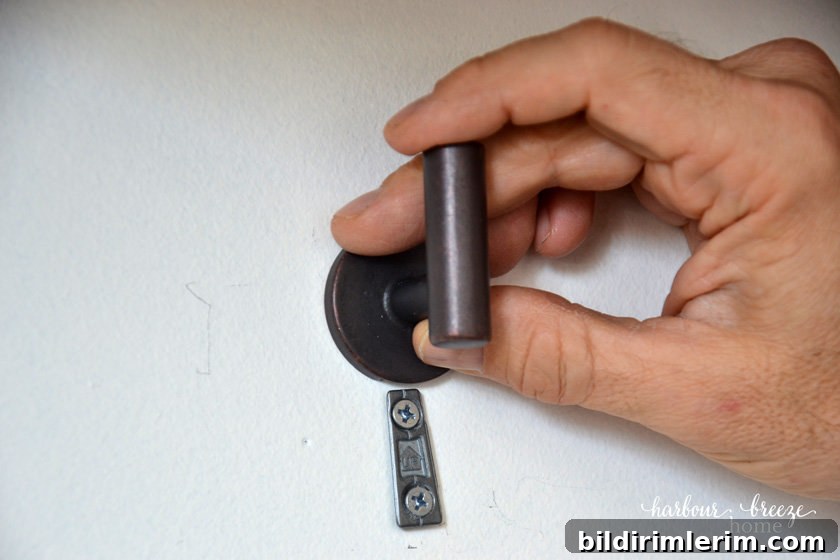 wall hook used to hang a turnbuckle shelf