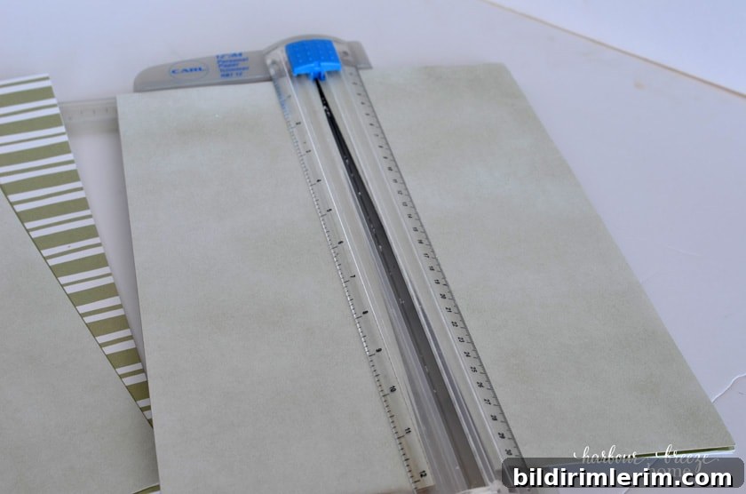 Preparing paper strips for bunting