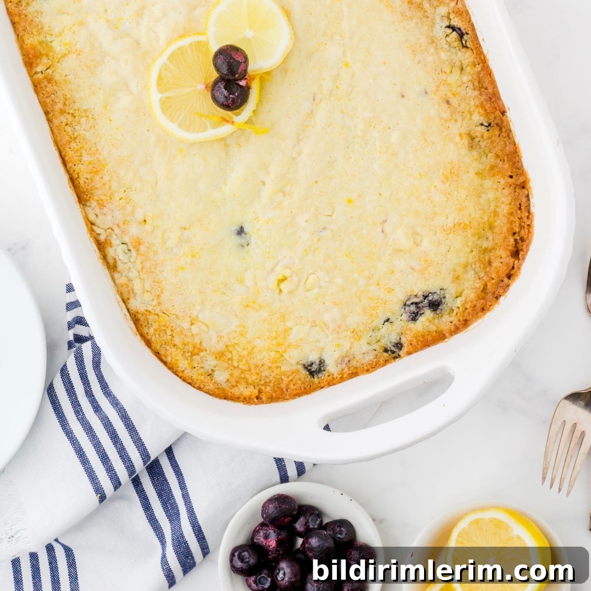 Lemon blueberry dump cake with blueberry pie filling