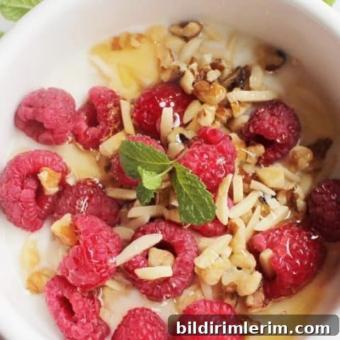 39 Berry Recipes to Make All Year 37 Healthy Breakfast with Yogurt and Berries