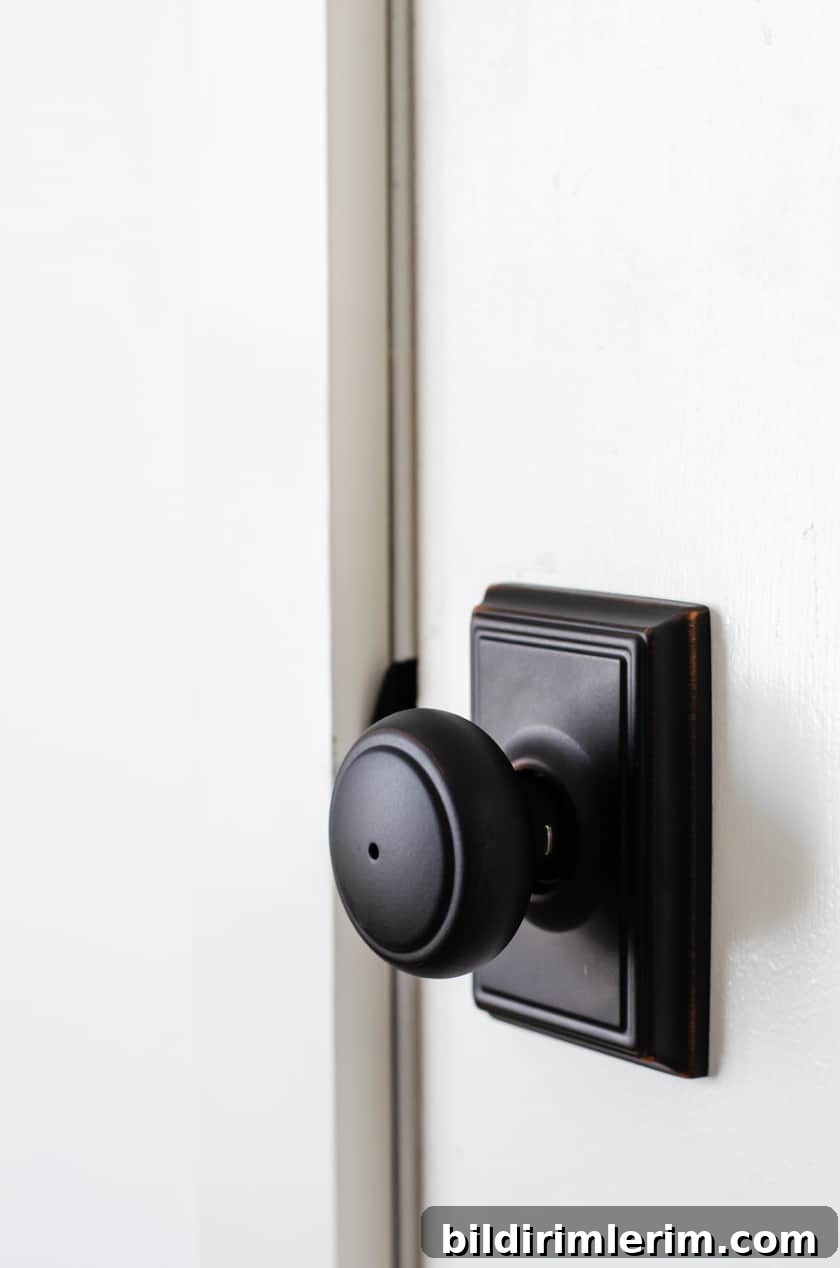 Modernize Your Bedroom with Sleek New Door Knobs 5 Modern Bedroom Doorknob from Schlage - black with square plate behind knob