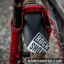Bike fork fender