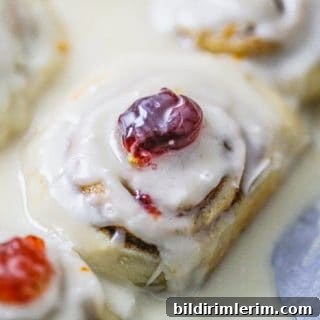Orange Cream Cinnamon Rolls