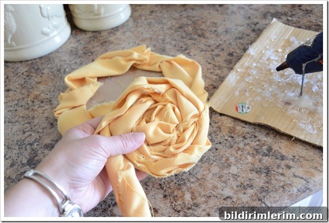 DIY fabric flower