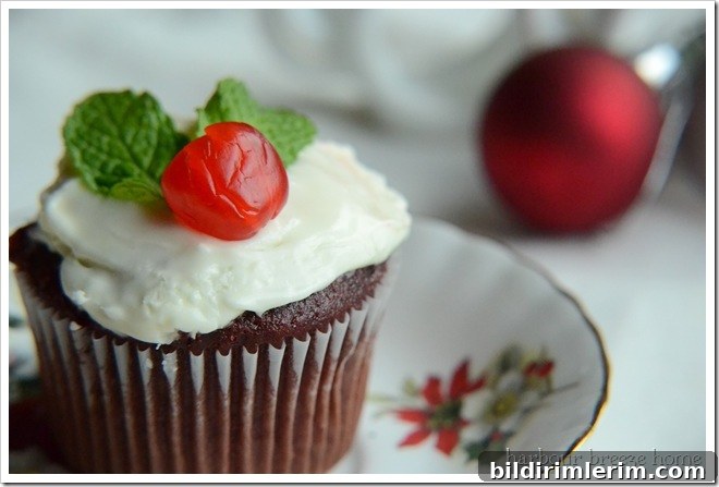 red velvet cupcakes