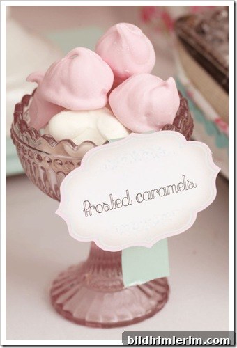 frosted_caramels_standard