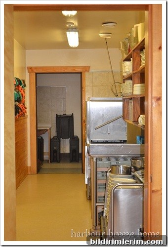 Camp kitchen team cleaning