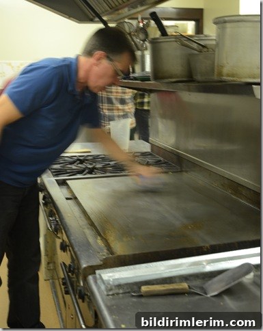 cleaning the stove