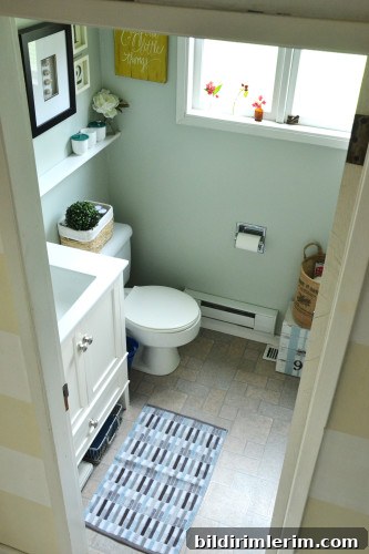 Spring Home Tour: Fresh Decor and Styling Ideas 16 Upper View of Bathroom