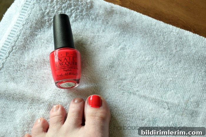 At-Home Pedicure Routine for Relaxing Foot Care 6 treat yourself to an a diy pedicure | harbourbreezehome.com