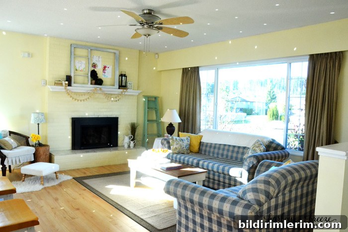 Spring Living Room Refresh @harbourbreezehome.com