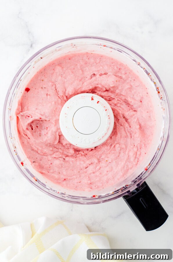 Homemade Strawberry Banana Frozen Yogurt in a Food Processor 4 Frozen yogurt blended in a food processor
